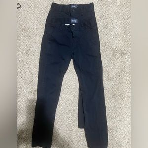 $18 2 Pack - The Children’s Place Blue Chinos - 2 Pack Boys - Size 7
